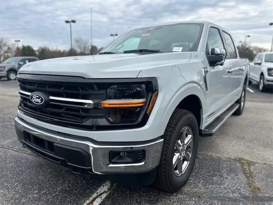 2024 Ford F-150 XLT photo 1
