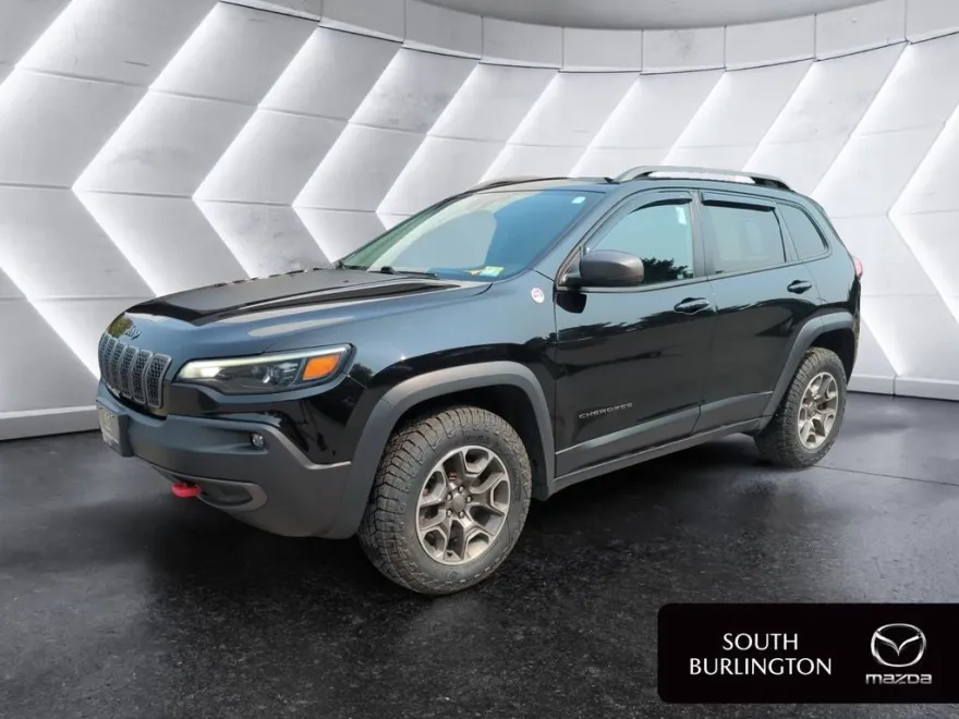2021 Jeep Cherokee Trailhawk photo 1