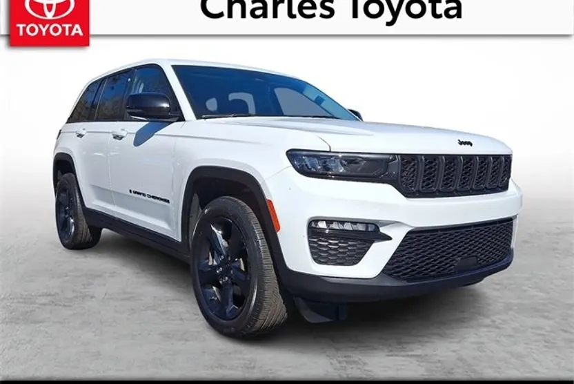 2023 Jeep Grand Cherokee Limited photo 1