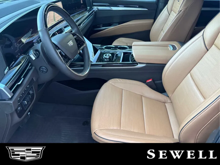 2025 Cadillac Escalade Premium Luxury photo 1