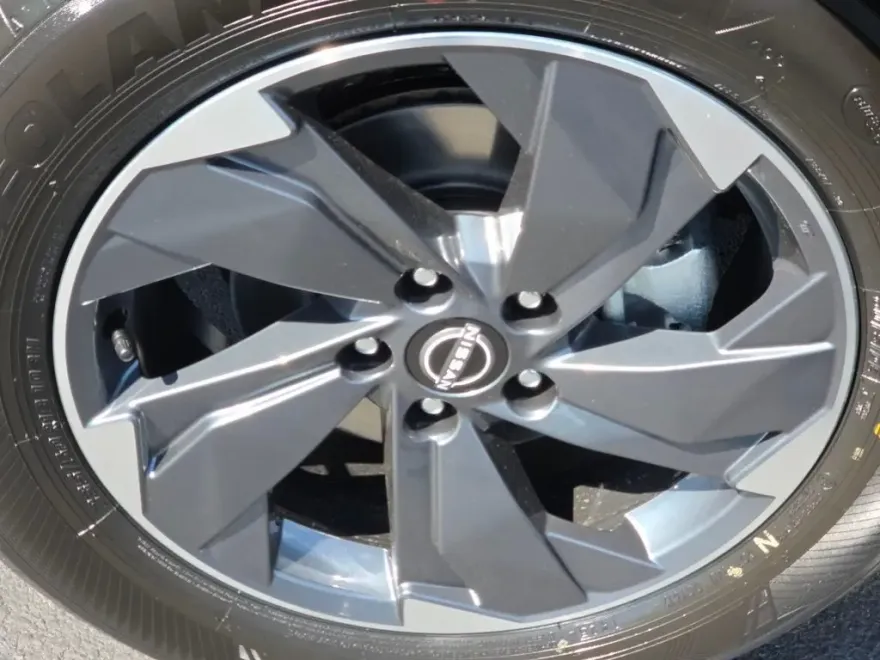 2026 Nissan Rogue SV photo 1