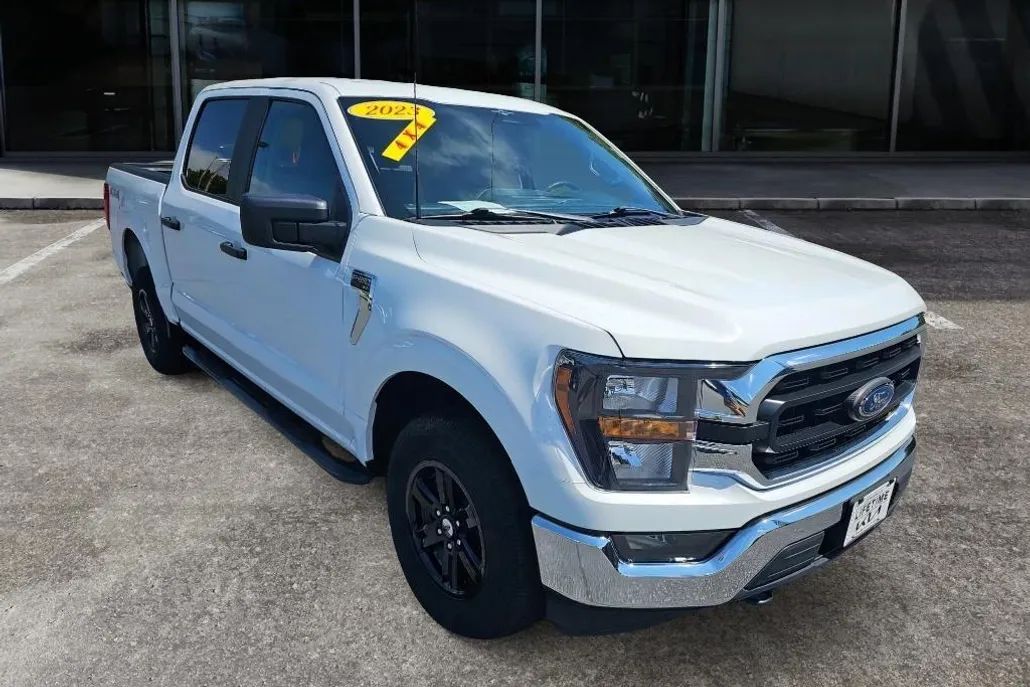 2023 Ford F-150 XLT photo 1