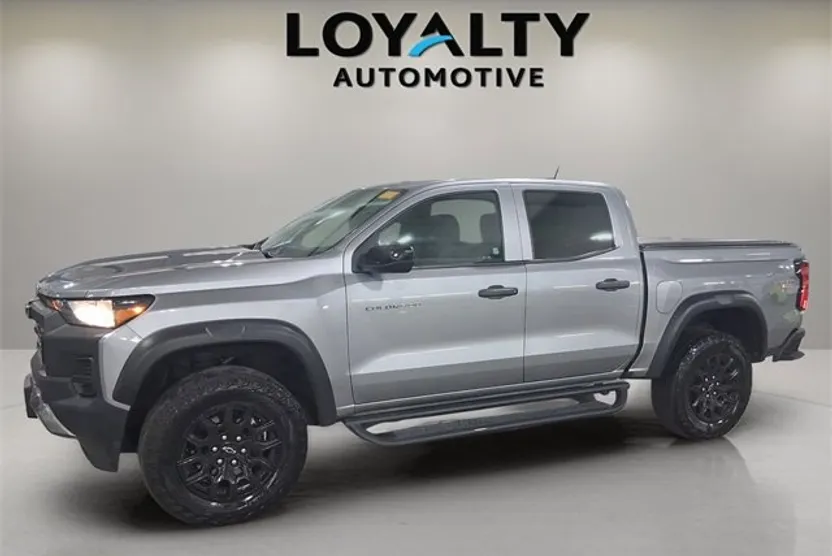 2023 Chevrolet Colorado Trail Boss photo 1