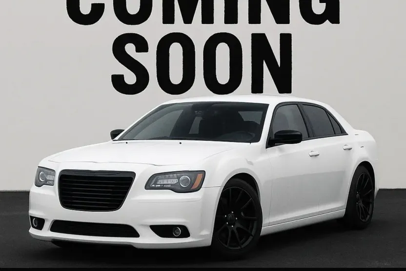 2012 Chrysler 300 Base Limited photo 1
