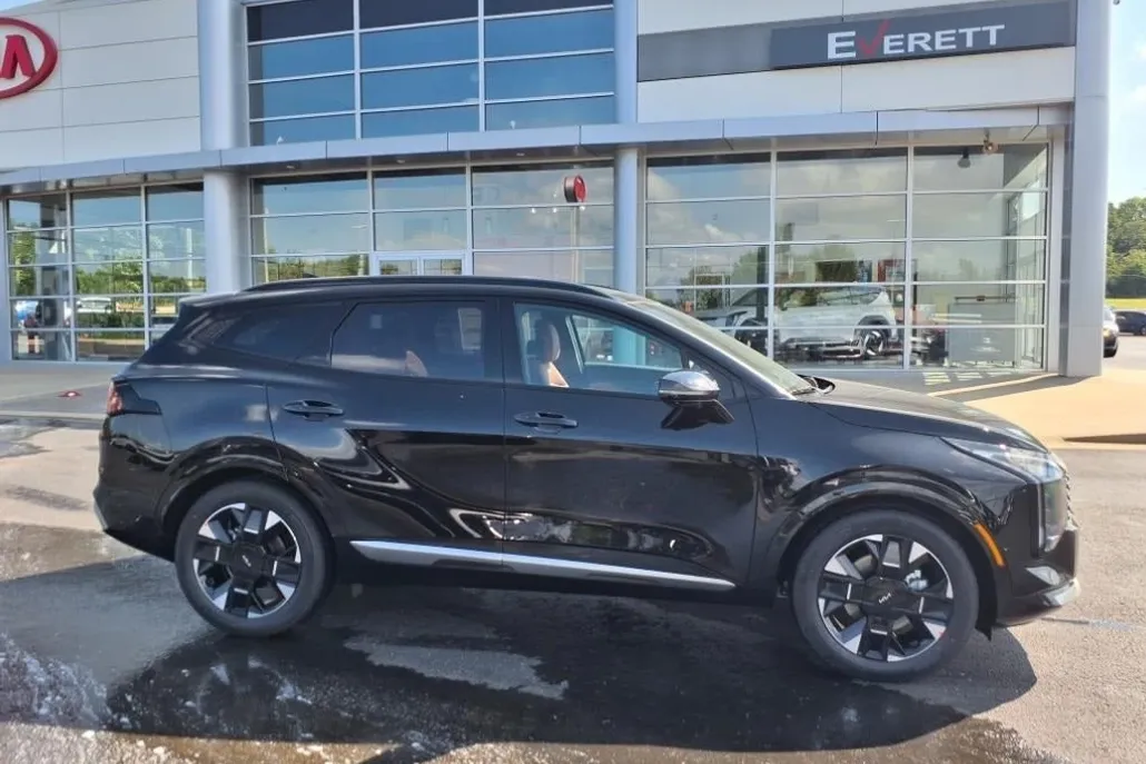 2026 Kia Sportage photo 1