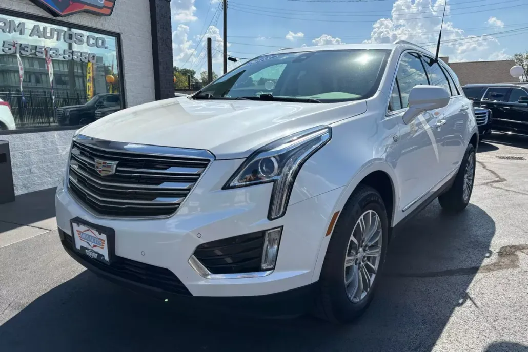 2018 Cadillac XT5 Luxury Sport photo 1