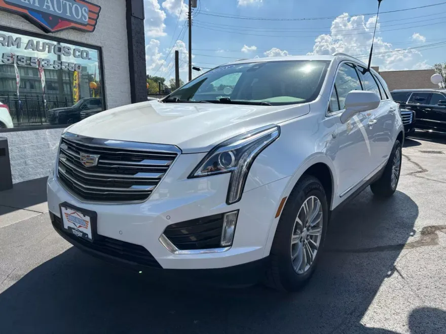 2018 Cadillac XT5 Luxury Sport photo 1