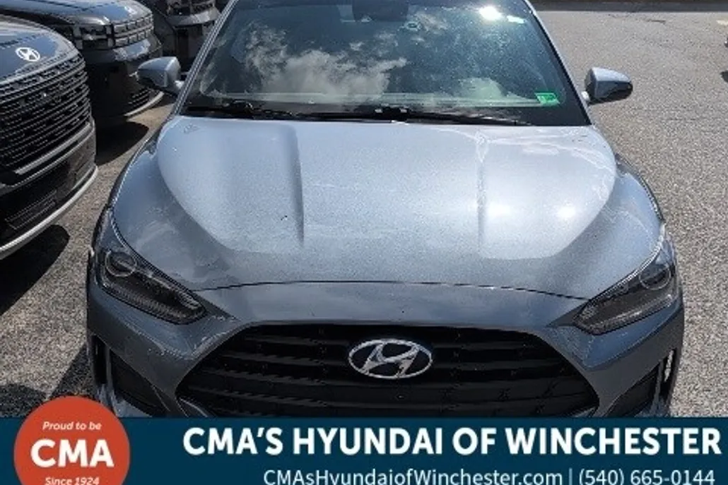 2020 Hyundai Veloster 2.0L Premium photo 1