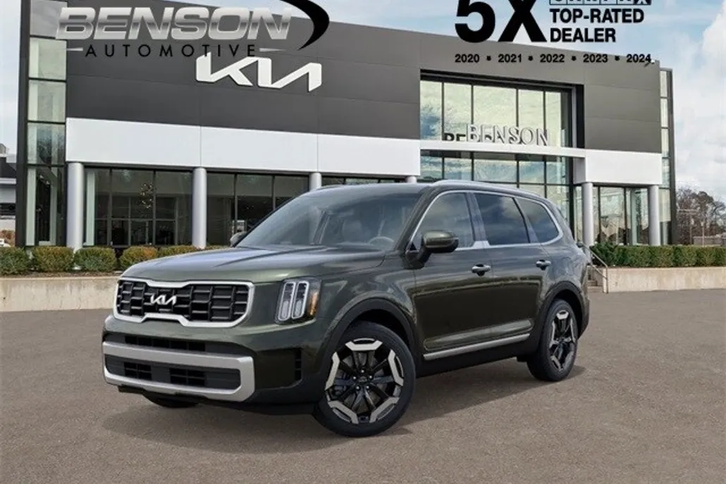2025 Kia Telluride S photo 1