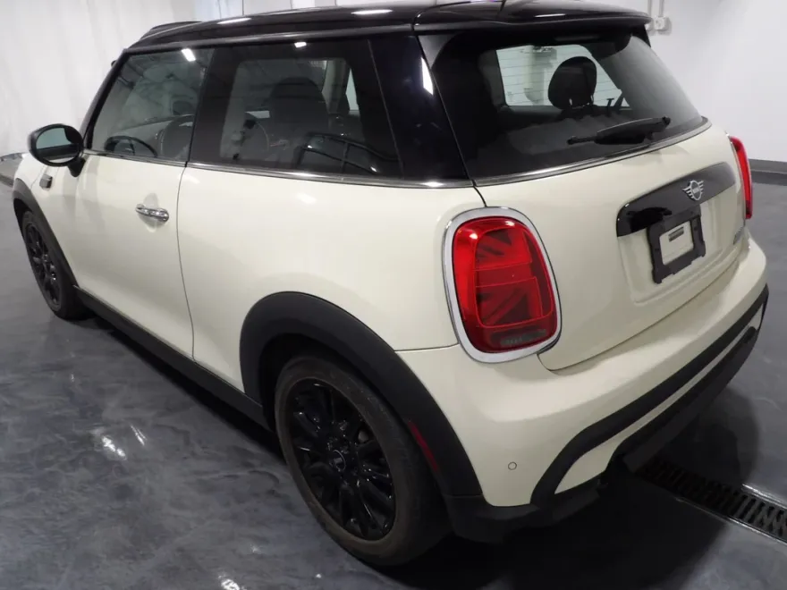 2022 Mini Cooper 2 Door Hardtop photo 1