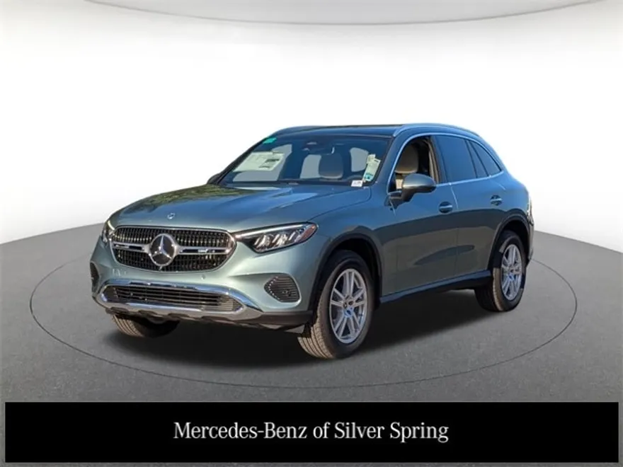 2026 Mercedes Benz GLC 300 4MATIC photo 1