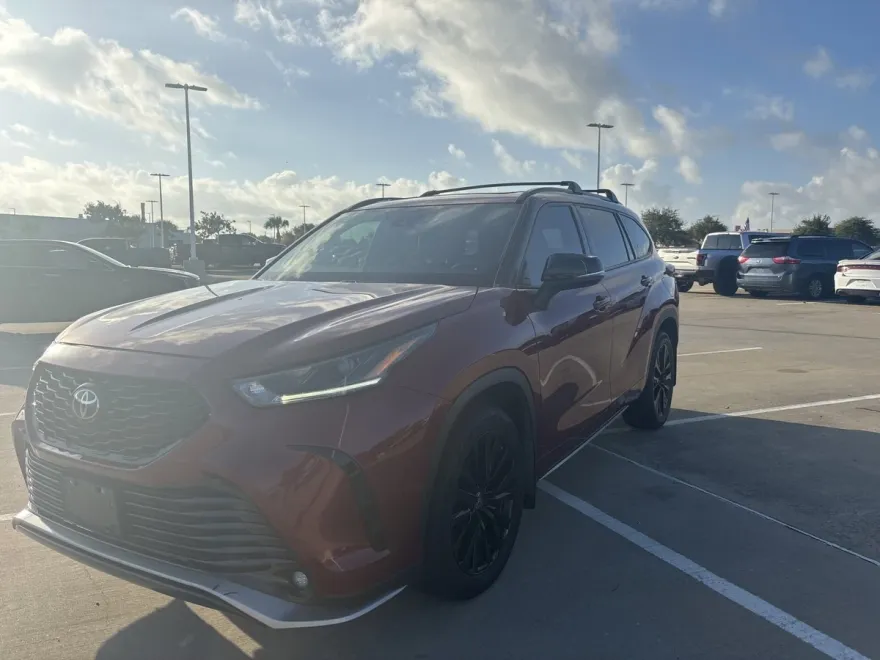 2023 Toyota Highlander Limited Platinum XLE XSE photo 1