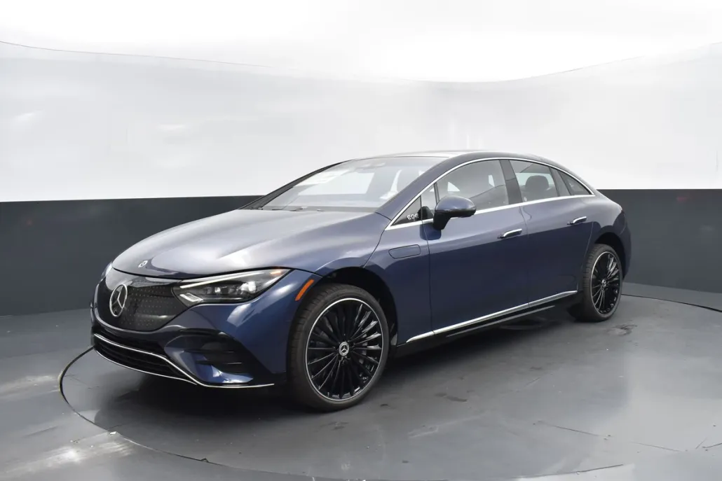 2024 Mercedes Benz EQE-Class Sedan photo 1