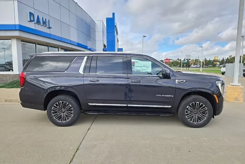 2026 Gmc Yukon XL photo 1