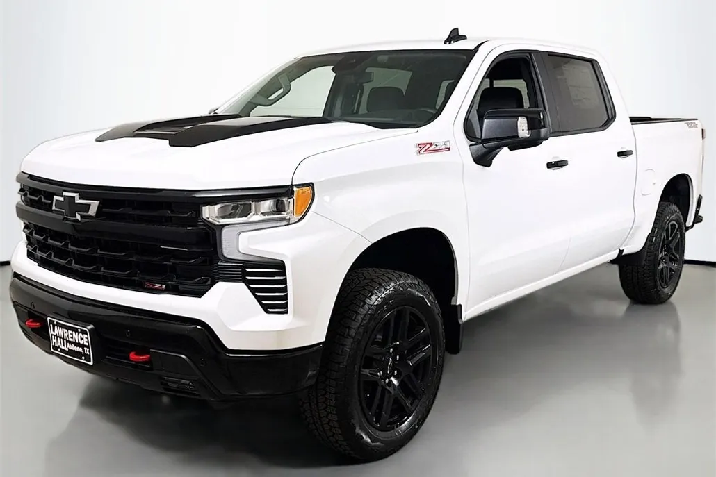2026 Chevrolet Silverado 1500 LT Trail Boss photo 1