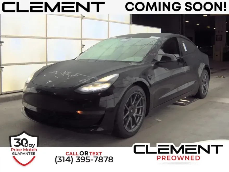 2021 Tesla Model 3 Standard Range Plus photo 1