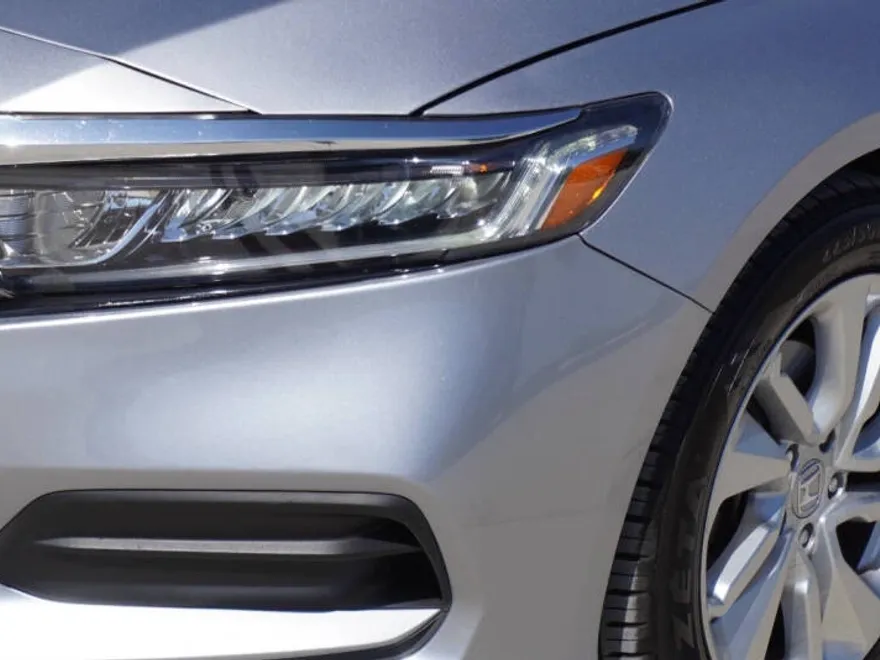 2020 Honda Accord LX photo 1