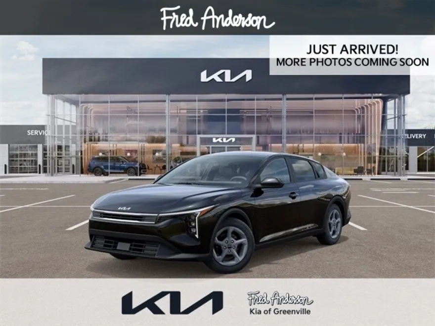 2025 Kia K4 LX photo 1