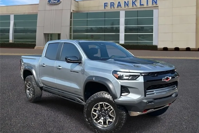 2024 Chevrolet Colorado ZR2 photo 1