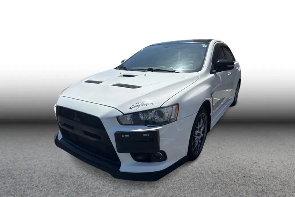2015 Mitsubishi Lancer Evolution MR photo 1