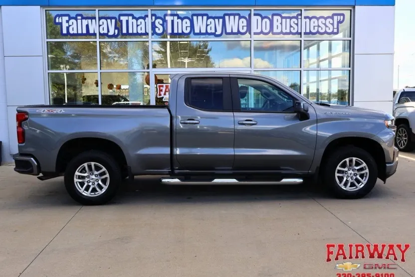 2020 Chevrolet Silverado 1500 RST photo 1