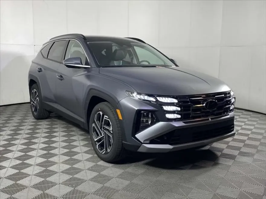 2025 Hyundai Tucson Limited photo 1
