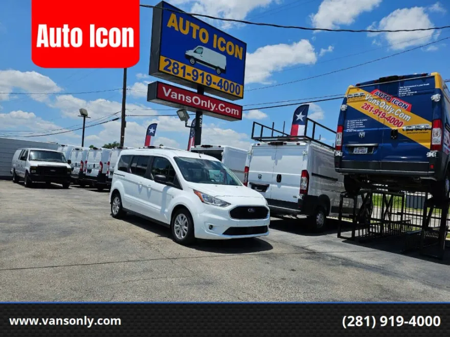 2019 Ford Transit Connect XLT Passenger photo 1
