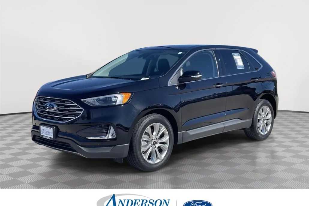 2024 Ford Edge Titanium photo 1