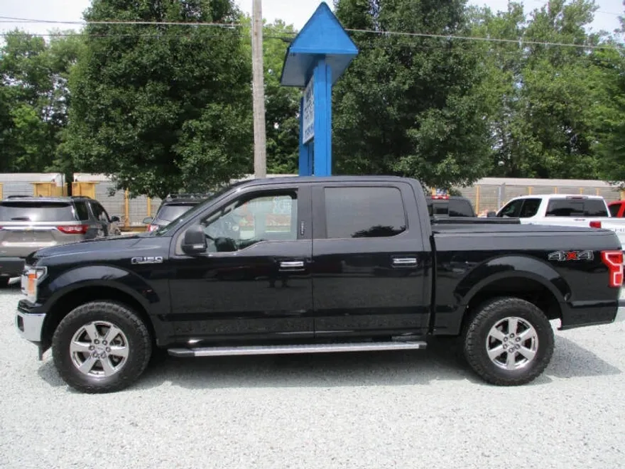 2019 Ford F-150 XLT photo 1