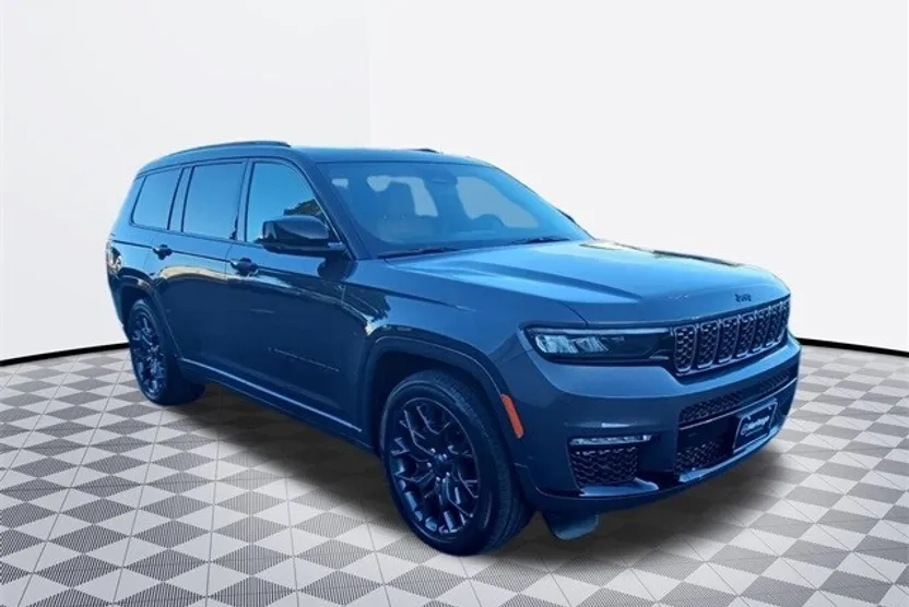 2024 Jeep Grand Cherokee L Summit Reserve photo 1