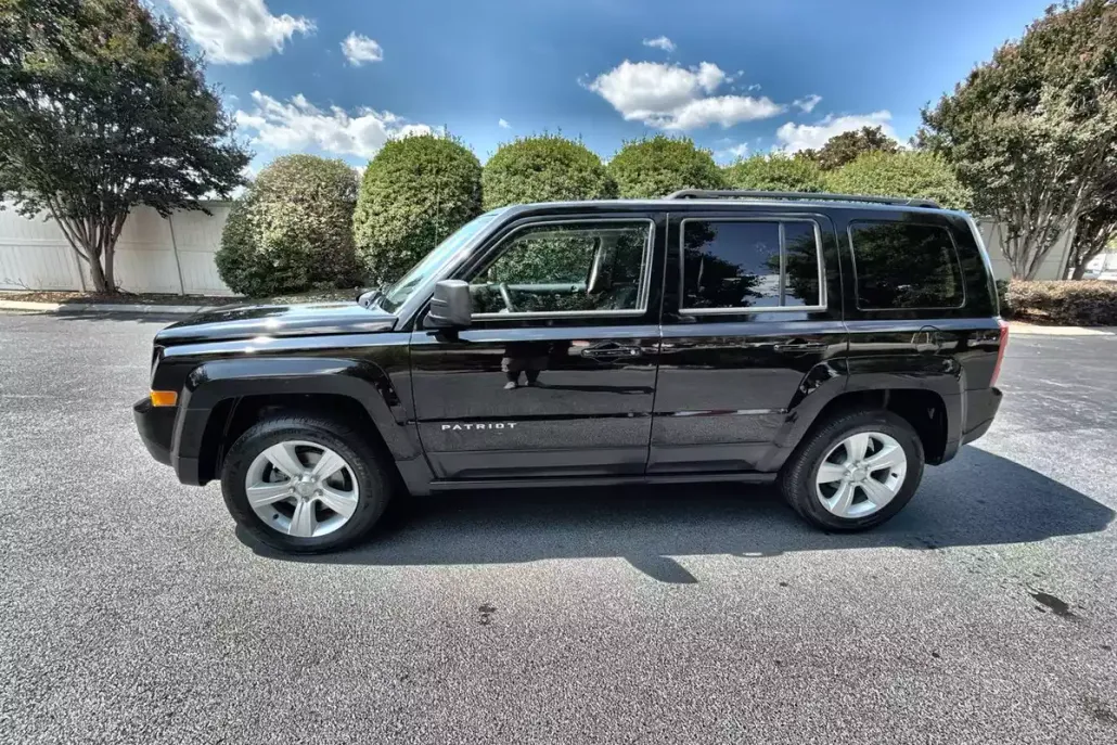 2014 Jeep Patriot Latitude photo 1