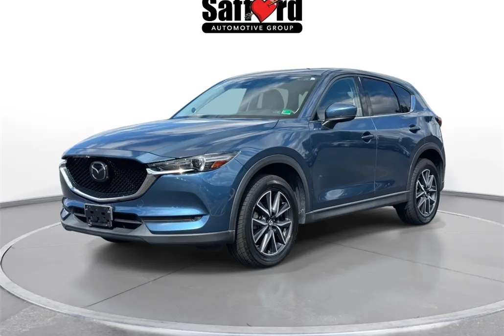 2017 Mazda CX-5 Grand Touring photo 1