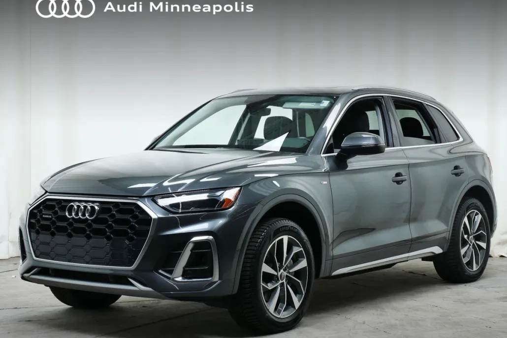 2022 Audi Q5 45 S line Premium photo 1