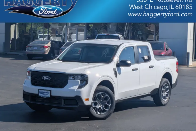 2025 Ford Maverick XLT photo 1