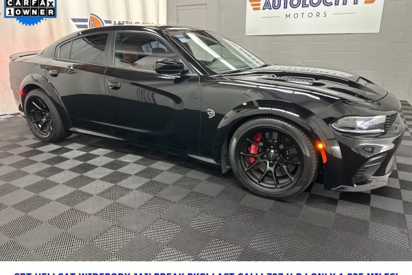 2023 Dodge Charger SRT8 Hellcat Widebody photo 1