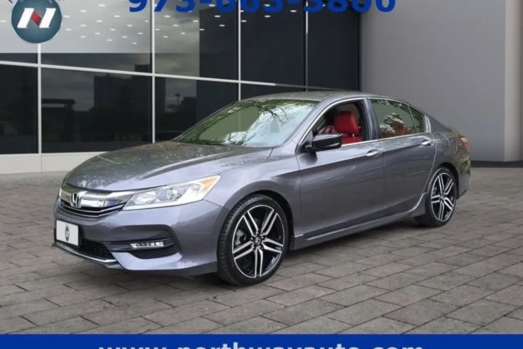 2016 Honda Accord Sport photo 1