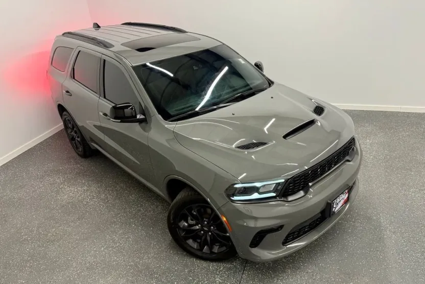 2023 Dodge Durango GT Premium photo 1