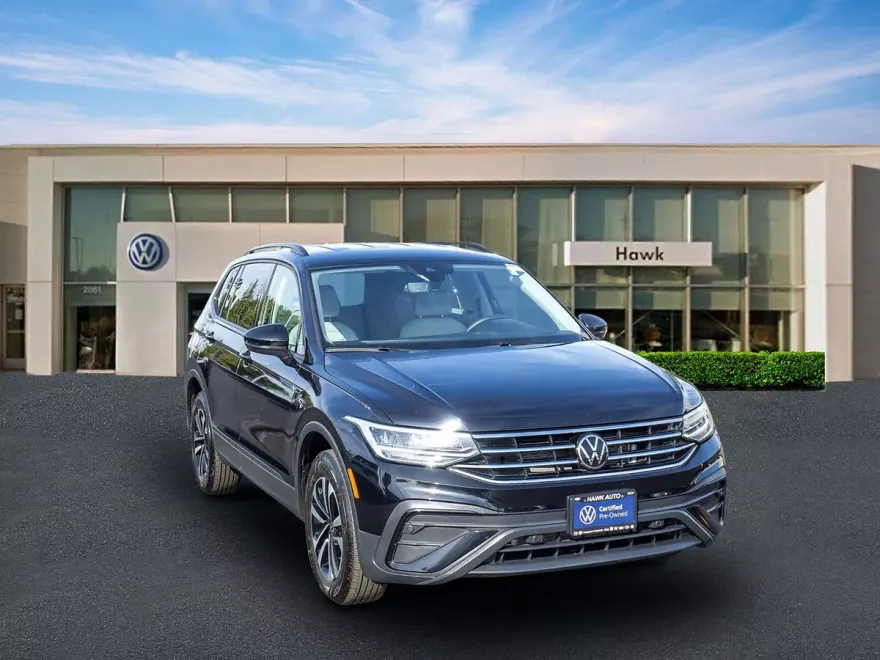 2024 Volkswagen Tiguan S photo 1
