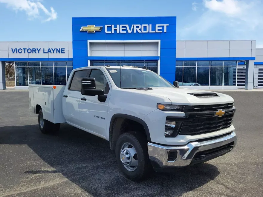 2025 Chevrolet Silverado 3500HD Work Truck photo 1