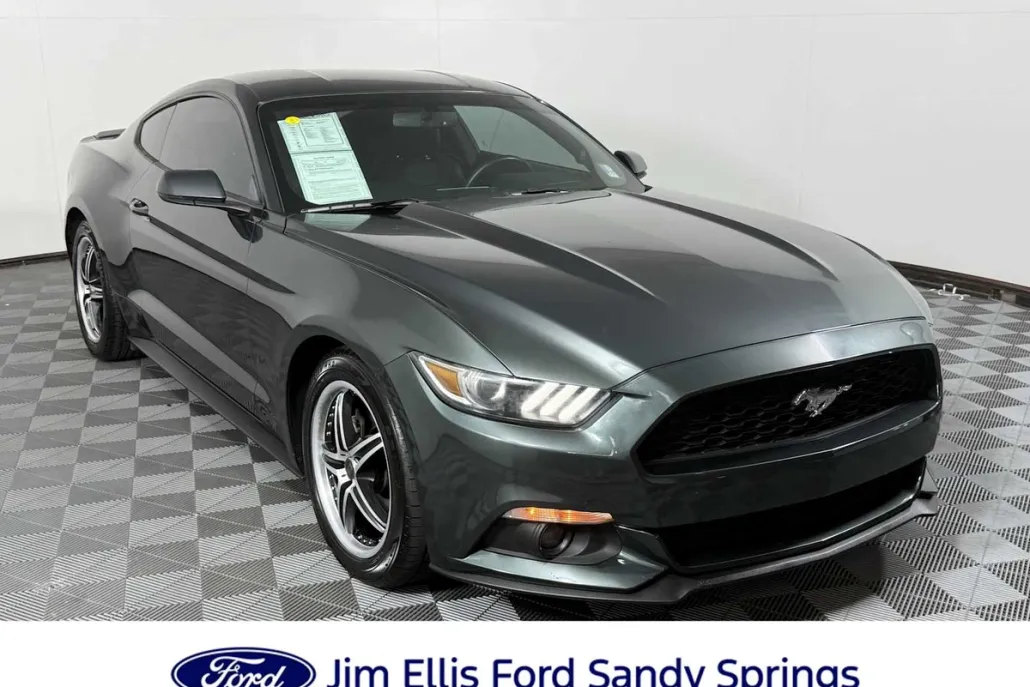 2015 Ford Mustang EcoBoost Premium photo 1
