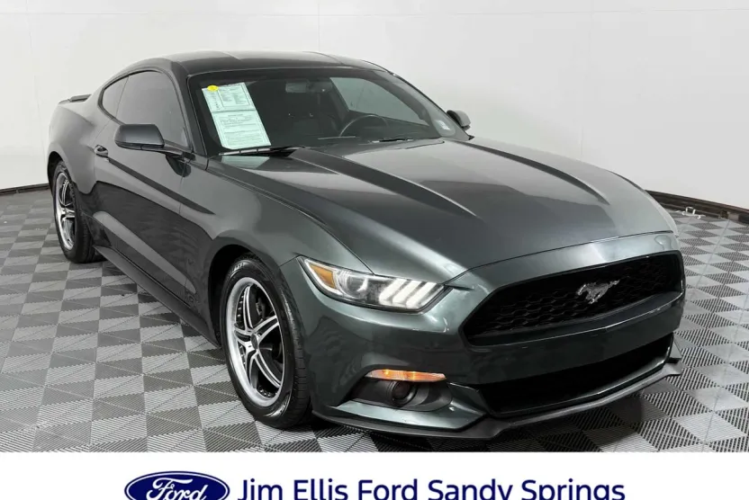 2015 Ford Mustang EcoBoost Premium photo 1