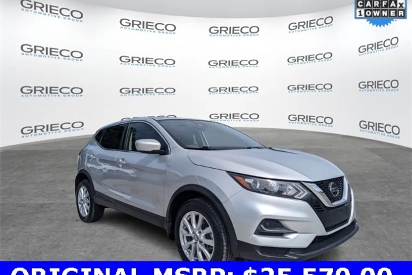 2021 Nissan Rogue Sport S photo 1