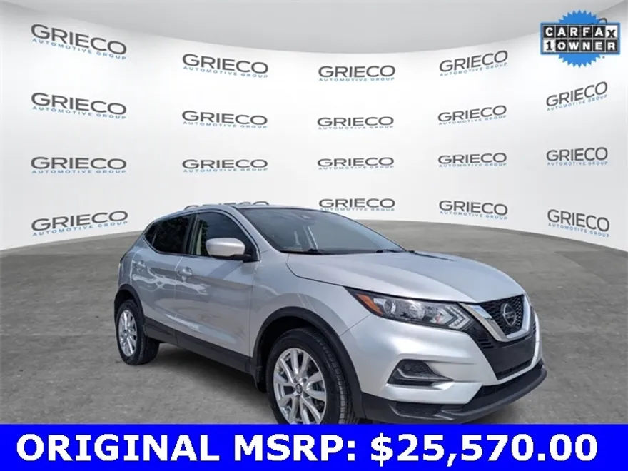 2021 Nissan Rogue Sport S photo 1