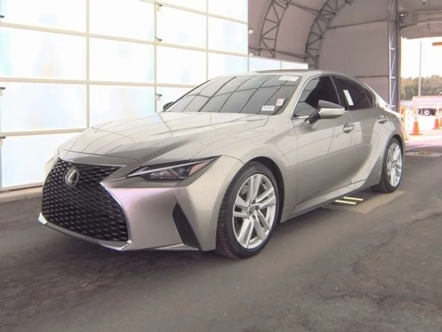 2023 Lexus IS 300 photo 1