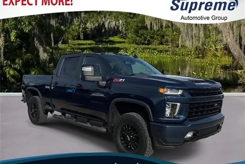 2022 Chevrolet Silverado 2500HD LT photo 1