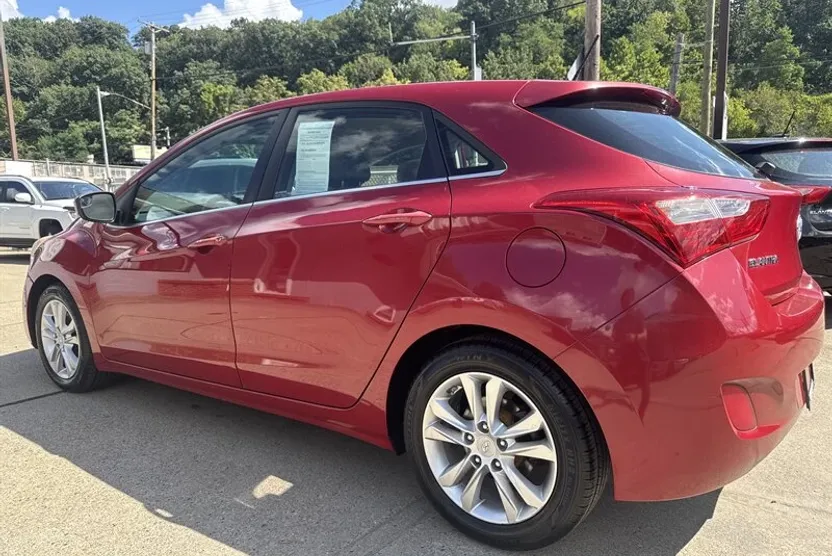 2014 Hyundai Elantra GT photo 1