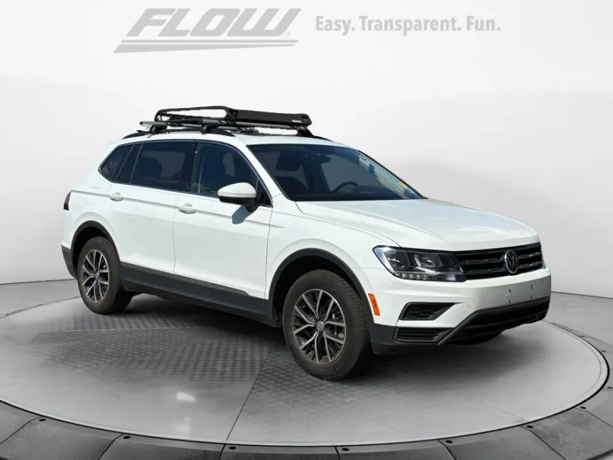 2021 Volkswagen Tiguan SE photo 1
