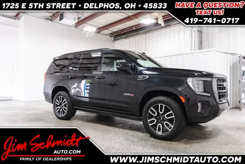 2023 Gmc Yukon AT4 photo 1