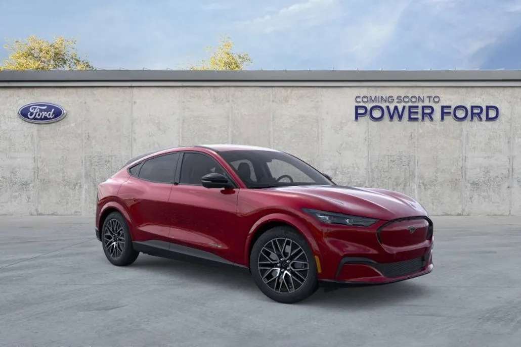 2025 Ford Mustang Mach-E Premium photo 1