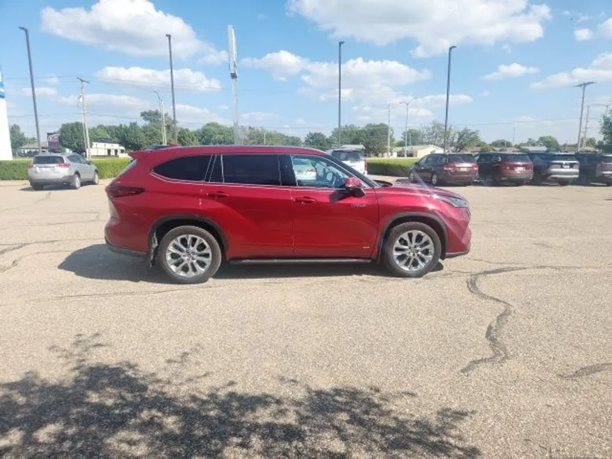 2020 Toyota Highlander Hybrid Limited photo 1